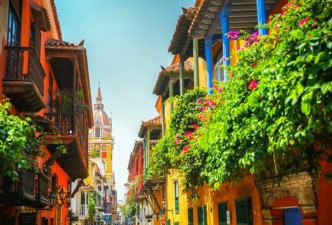 Colombia Unhurried: Andes, Coffee & Caribbean