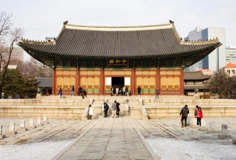 Glimpse of South Korea: Culture, Temples, Landscapes & Traditions