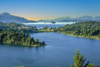 Luxury Chile Experience: Lakes, Patagonia & Vineyards