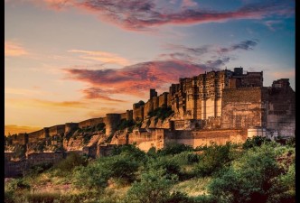 Royal Rajasthan: Palaces, Deserts & Leopards