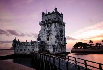 Lisbon Cultural Experience: Palaces, Fado, History, Architecture, Cuisine & Exploration