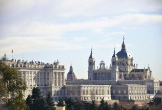 Portugal, Andalusia and Morocco: Palaces, Culture, Temples, Beaches, History & Landscapes