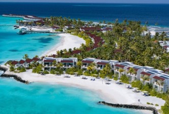 Luxury Dubai & Maldives Escape: Skyscrapers, Deserts, Beaches, Culture & Serenity