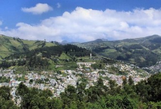 Quito & Galápagos Discovery: Andes-to-Islands Adventure