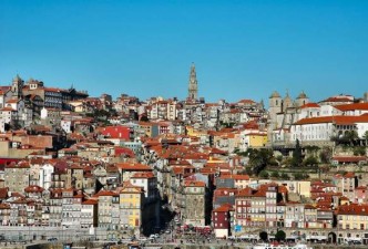 Highlights of Portugal: Culture, History, Landscapes & Wine