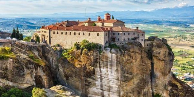 Classical Greece: Nafplion, Olympia, Delphi, Meteora & Ancient Wonders