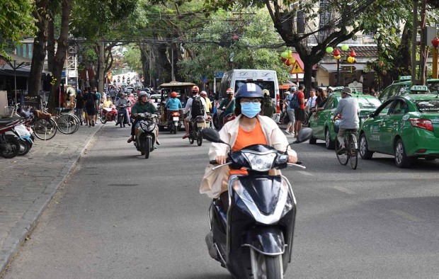 Hoi An Traffic - Lumle Holidays