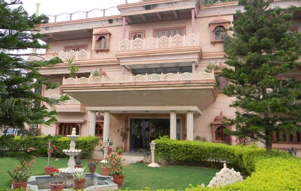 Master Paradise - Lumle holidays