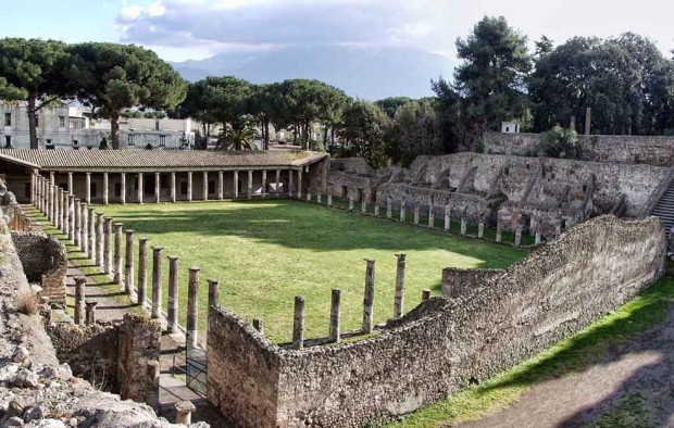 Pompeii - Lumle holidays