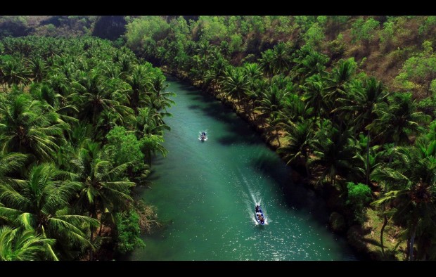 River cruise Indonesia