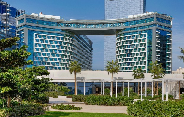 nh-collection-dubai-the-palm-main-hotel