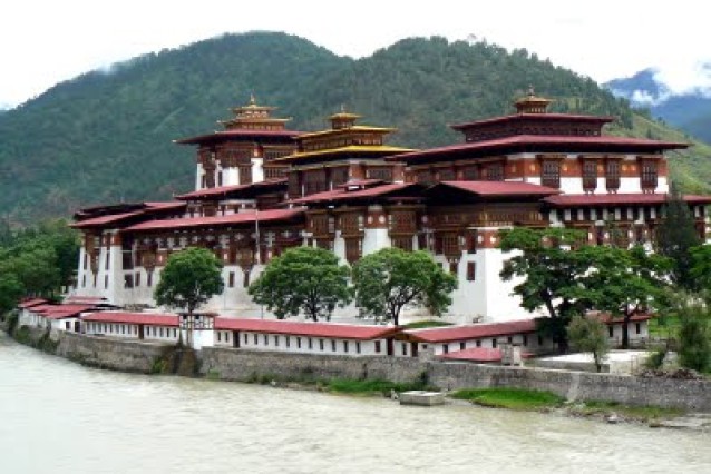 Nepal and Bhutan tour at Tiger’s Nest Monastery