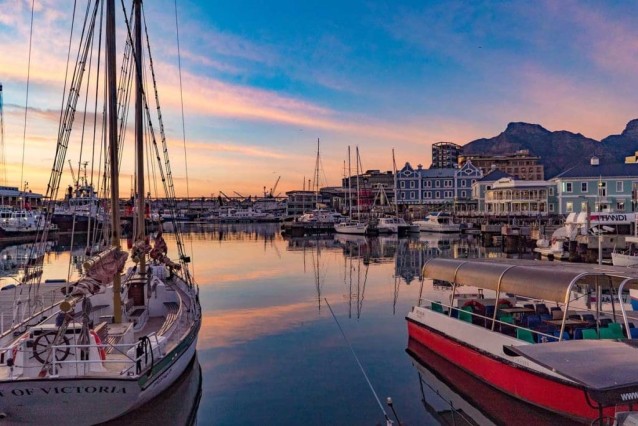 Cape Town - Lumle holidays
