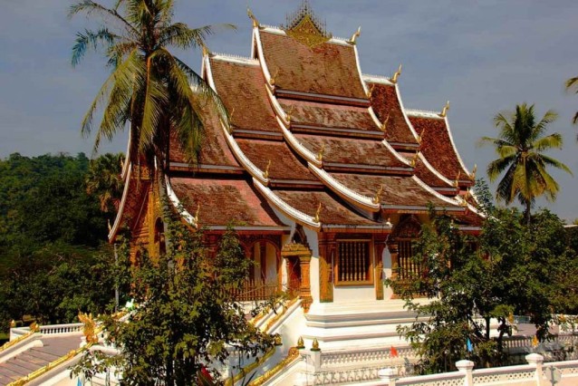 Laos temple - Lumle holidays